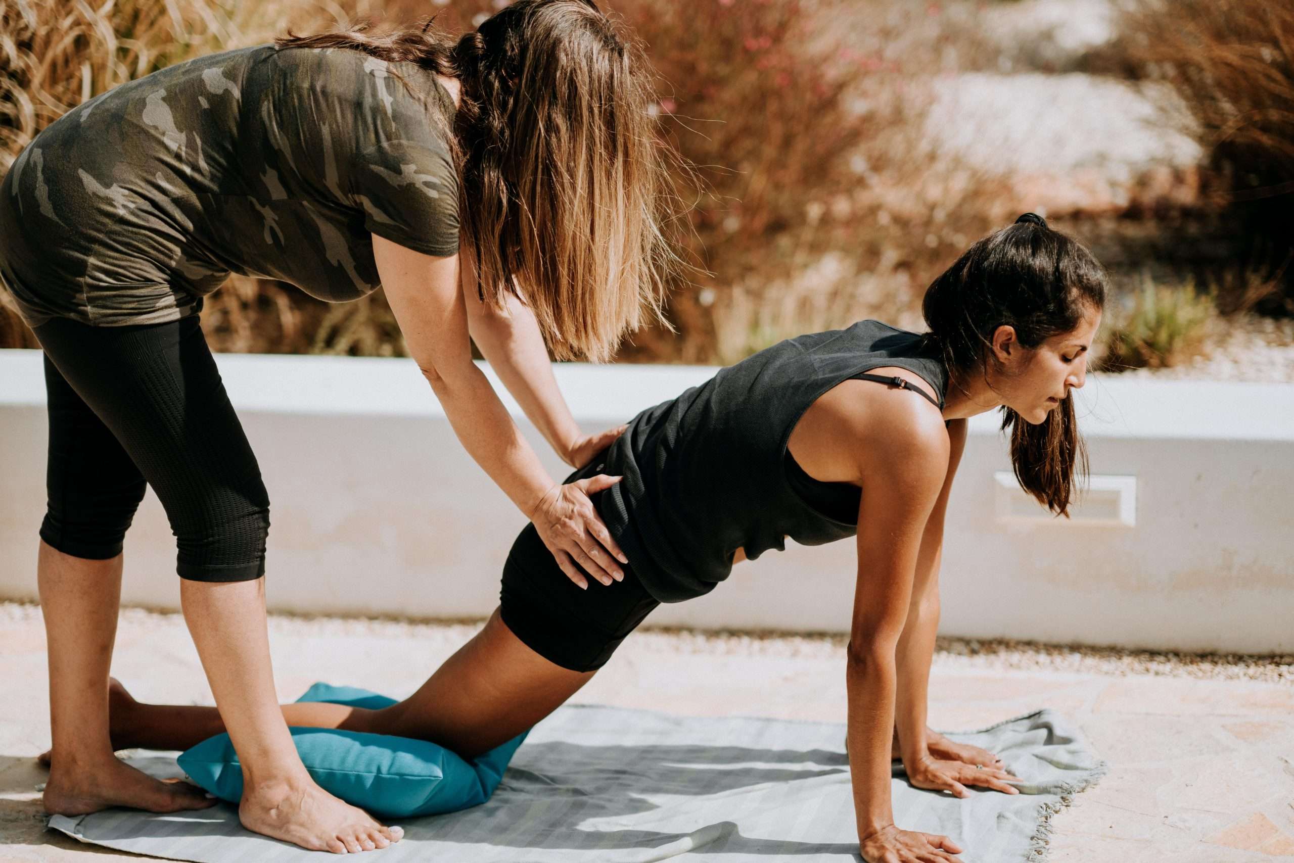 Profissões em Pauta: Veja aqui se é necessário fazer faculdade para se tornar um professor de yoga!