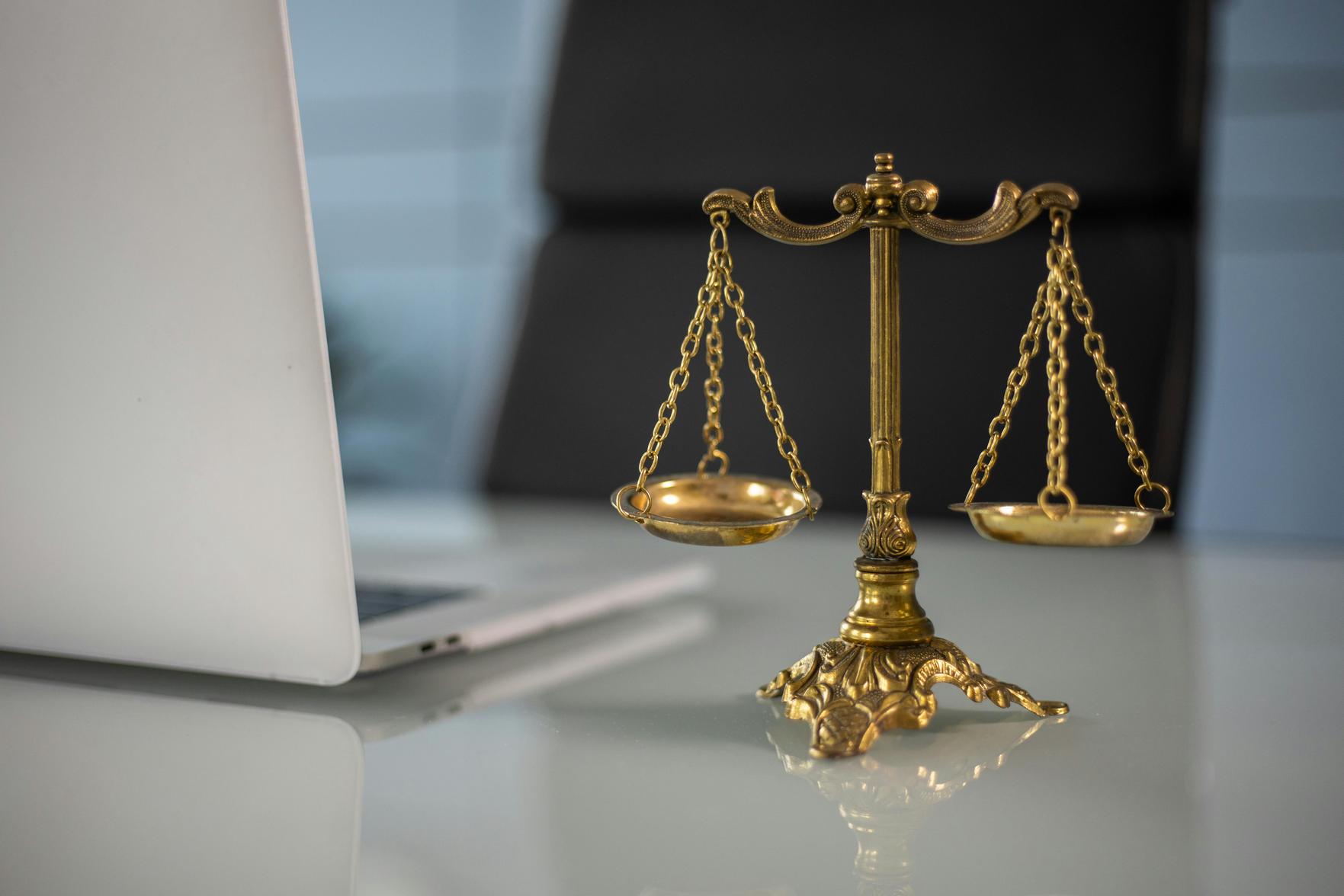 Proteção dos Direitos do Consumidor: O Que Todo Profissional Criativo Precisa Saber